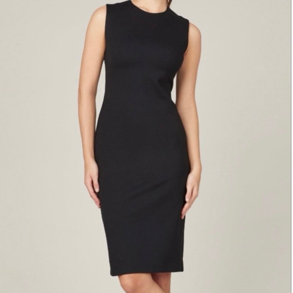 NWT Spanx Sz M Black Perfect Fitted Dress LBD Career Date Night Event Old Money